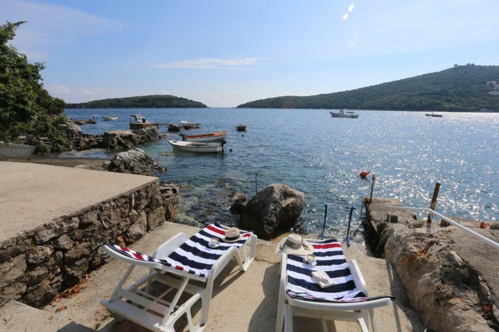 Villa Riva مولونات المظهر الخارجي الصورة